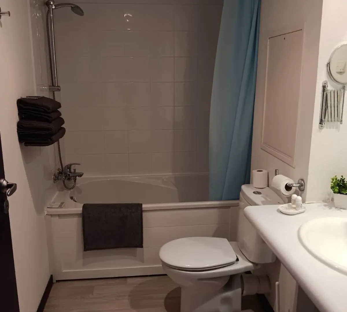 Apartman Studio 24M2 Au 4Eme Etage Ascenseur A Cote De La Gare Sncf Lourdes
